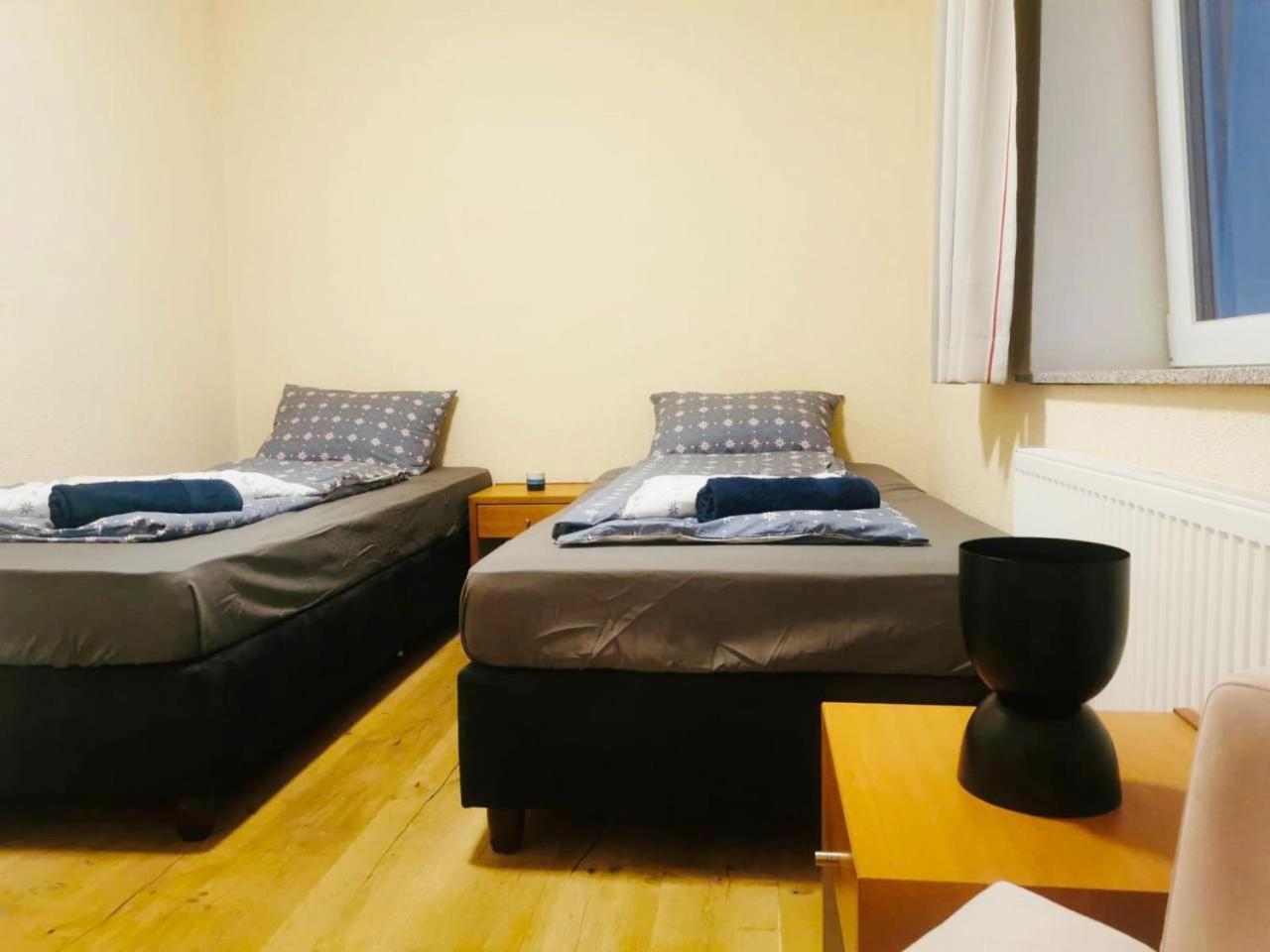 Hospedagem domiciliar Family In Florisdorf Area Bo *